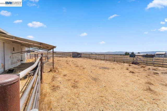 4767 Bel Roma Rd, Livermore, CA 94551