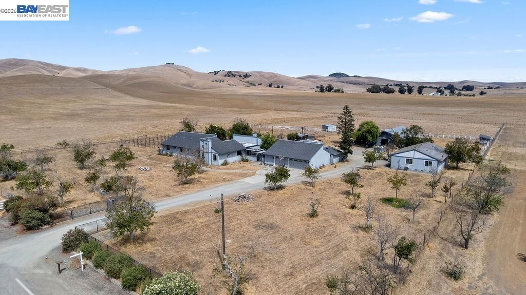 4767 Bel Roma Rd, Livermore, CA 94551