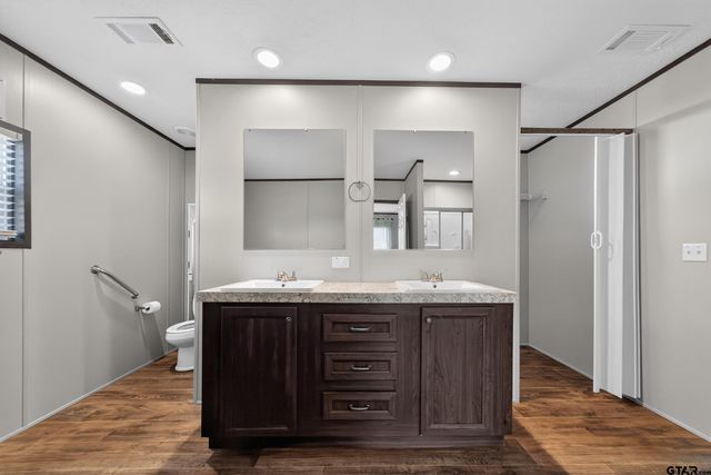 20766 Joe Paul, Chandler, TX 75758