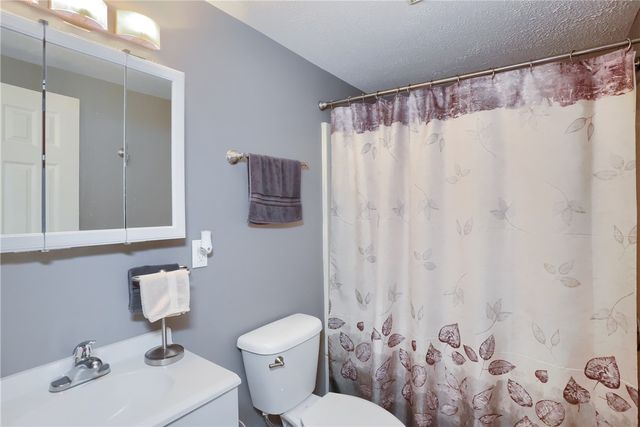 517 Ridge Avenue, Carnegie, PA 15106