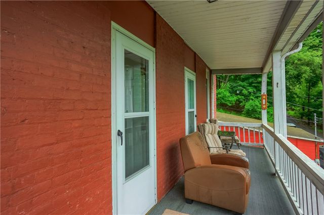 517 Ridge Avenue, Carnegie, PA 15106