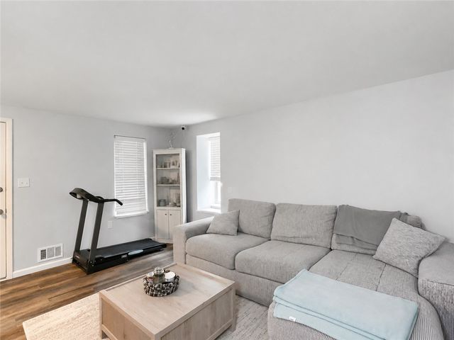 517 Ridge Avenue, Carnegie, PA 15106