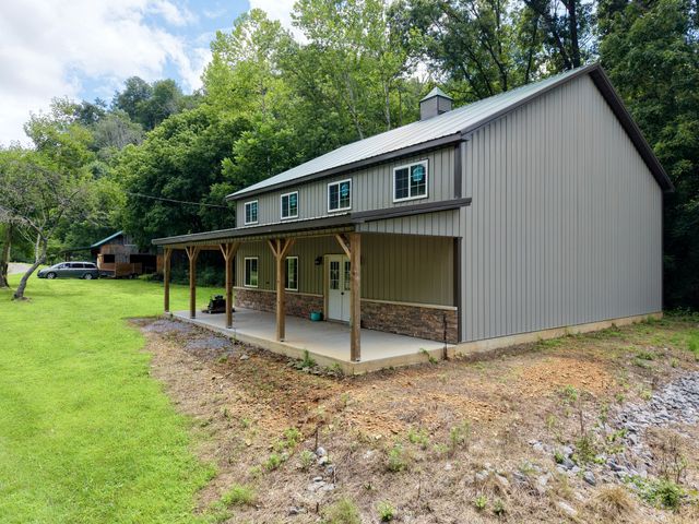 490 Ford Hollow Rd, Hartsville, TN 37074