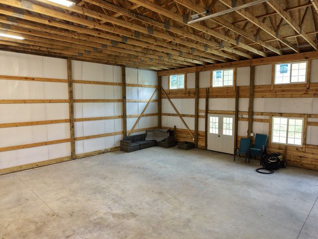 490 Ford Hollow Rd, Hartsville, TN 37074