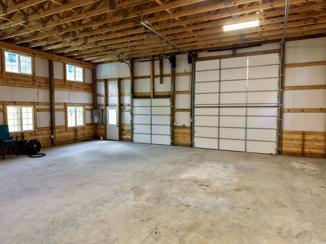 490 Ford Hollow Rd, Hartsville, TN 37074