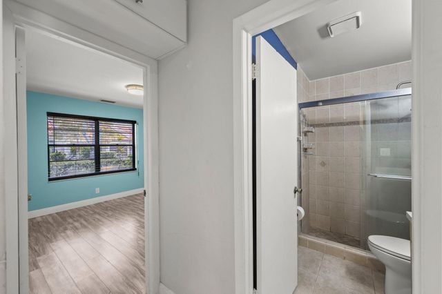 41 Bethesda Park Circle K41, Boynton Beach, FL 33435