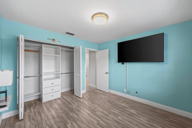 41 Bethesda Park Circle K41, Boynton Beach, FL 33435