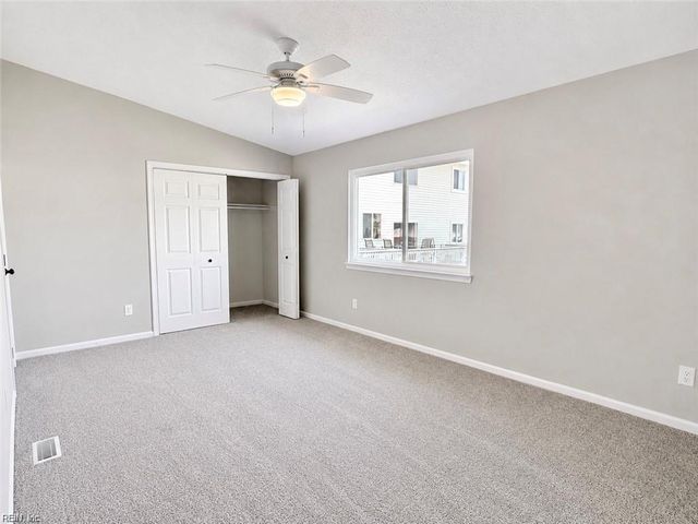 20 Cantamar CT, Hampton, VA 23664