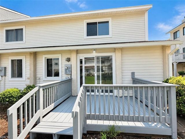 20 Cantamar CT, Hampton, VA 23664