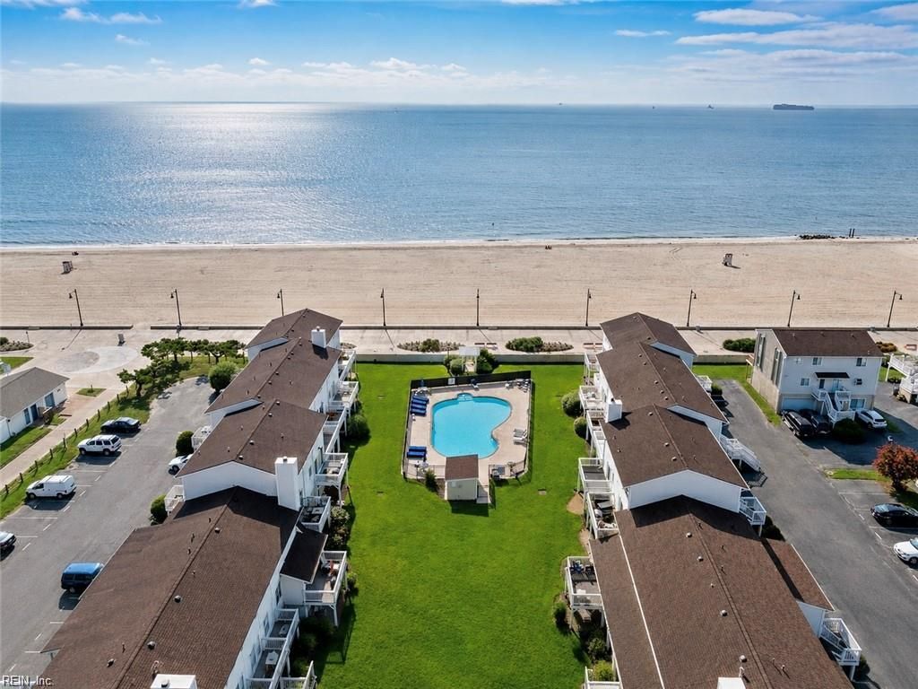 20 Cantamar CT, Hampton, VA 23664