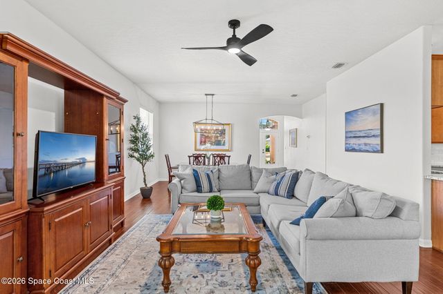8064 Kingswood Way, Melbourne, FL 32940