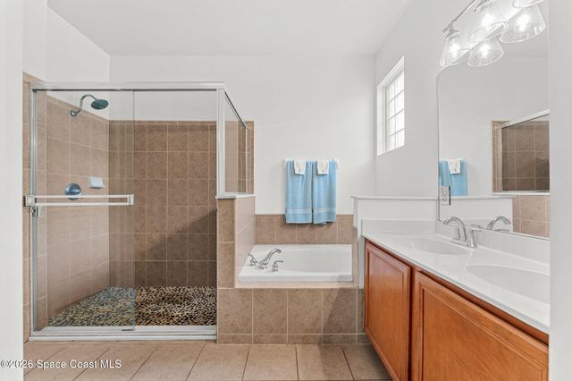 8064 Kingswood Way, Melbourne, FL 32940