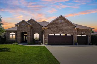 1711 Greenhill Drive, Cedar Falls, IA 50613