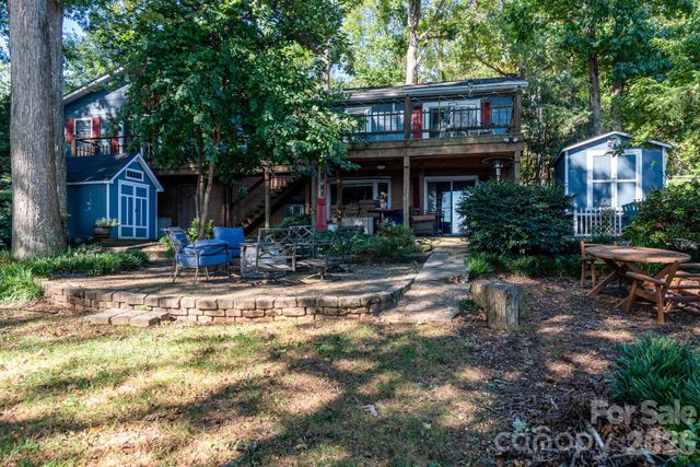 7889 Tradewinds Drive, Sherrills Ford, NC 28673