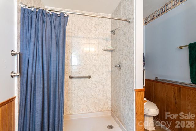 7889 Tradewinds Drive, Sherrills Ford, NC 28673