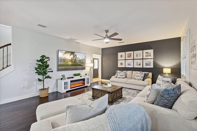 1383 Vestavia Circle, Melbourne, FL 32940