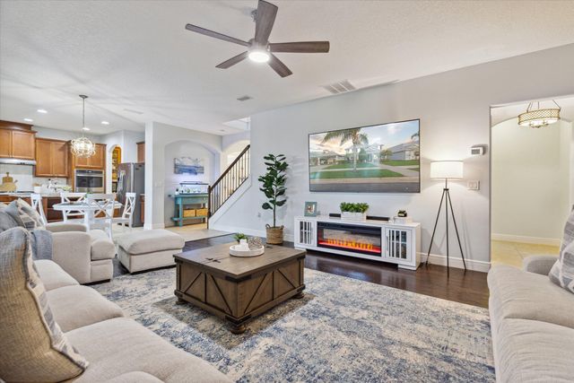 1383 Vestavia Circle, Melbourne, FL 32940