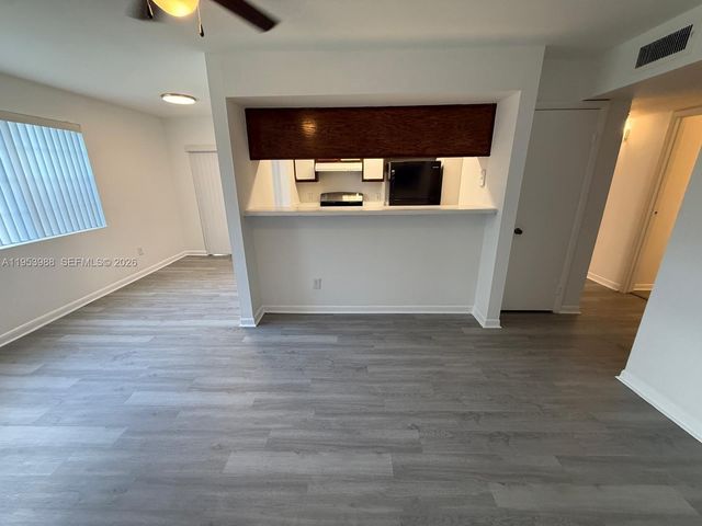 15285 SW 107th Lane 214, Miami, FL 33196