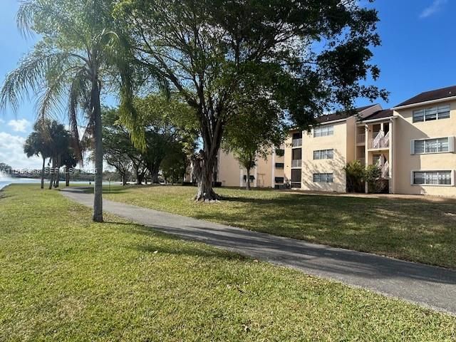 15285 SW 107th Lane 214, Miami, FL 33196