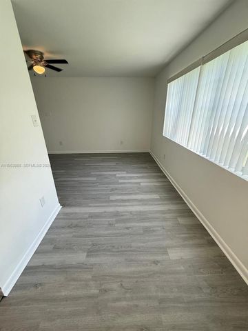 15285 SW 107th Lane 214, Miami, FL 33196
