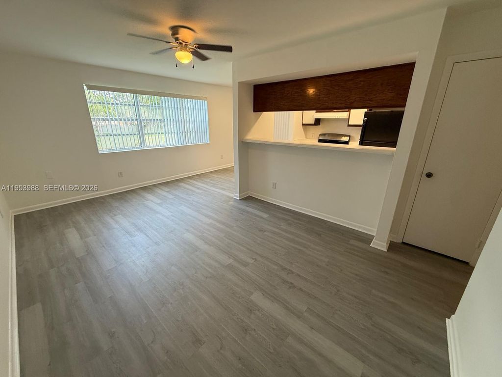 15285 SW 107th Lane 214, Miami, FL 33196
