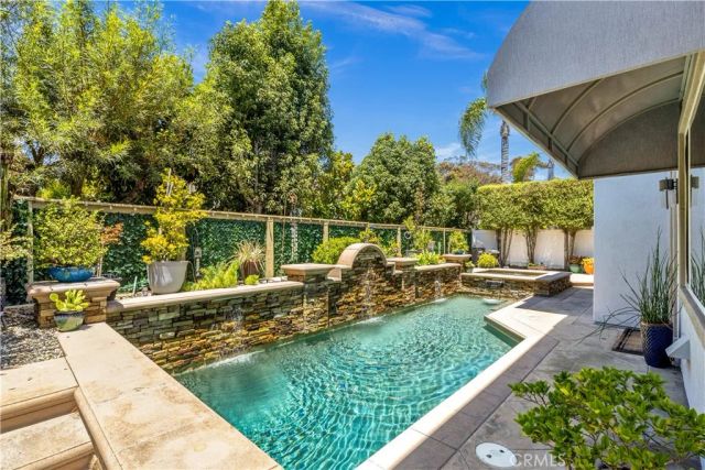 805 Futura, San Clemente, CA 92672