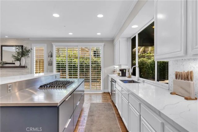 805 Futura, San Clemente, CA 92672
