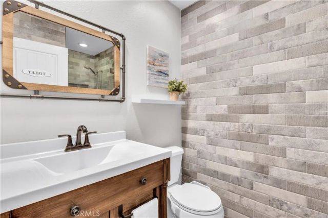 805 Futura, San Clemente, CA 92672