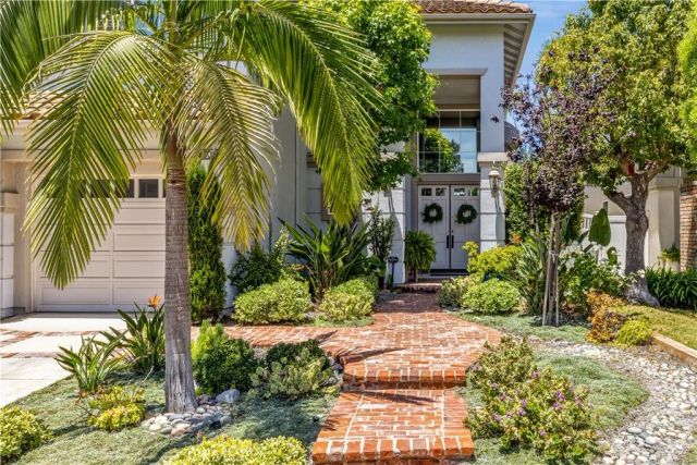 805 Futura, San Clemente, CA 92672