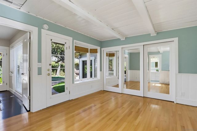 4383 Trias, San Diego, CA 92103
