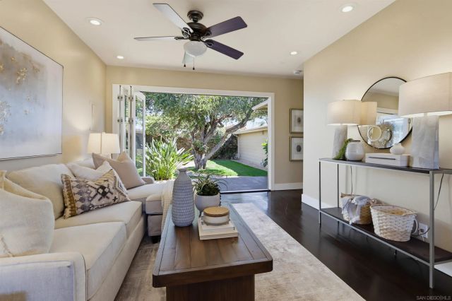 4383 Trias, San Diego, CA 92103