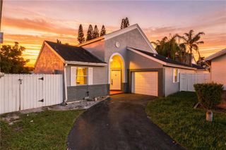 1181 SW 108th Terrace, Davie, FL 33324