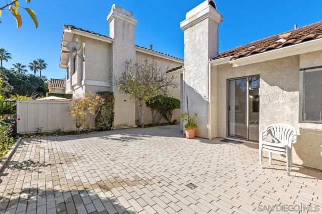 7143 Caminito Pantoja, San Diego, CA 92122