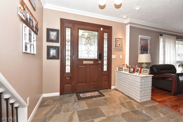 7 Jefferson Pl, Wayne Twp., NJ 07470