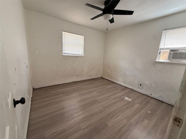 20 S 204TH East Avenue, Tulsa, OK 74108