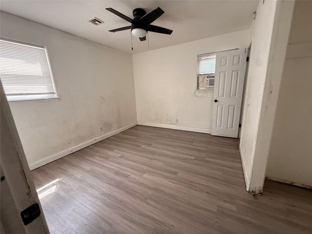 20 S 204TH East Avenue, Tulsa, OK 74108
