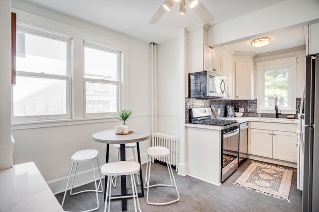 1025 Fairmount Avenue, Saint Paul, MN 55105