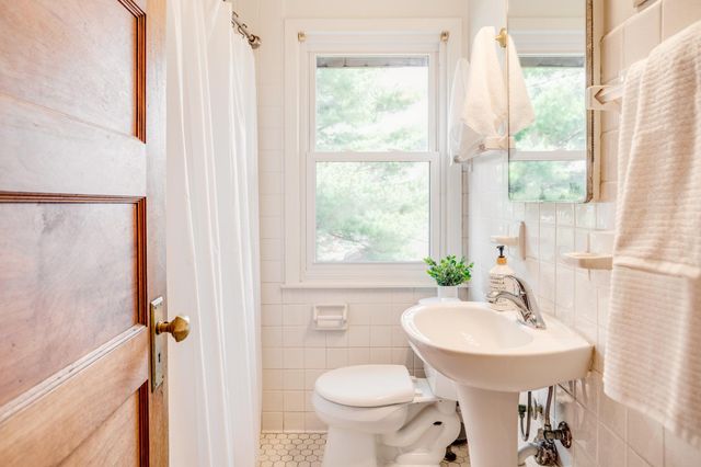 1025 Fairmount Avenue, Saint Paul, MN 55105