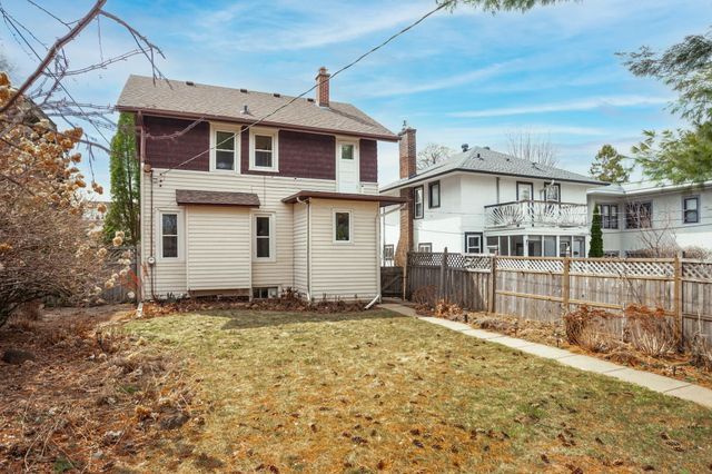 1025 Fairmount Avenue, Saint Paul, MN 55105