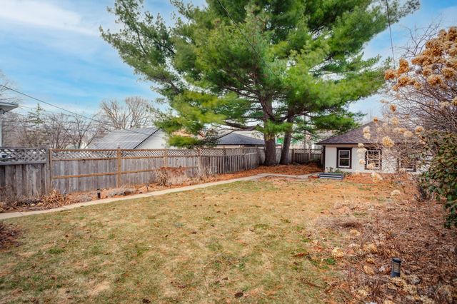 1025 Fairmount Avenue, Saint Paul, MN 55105