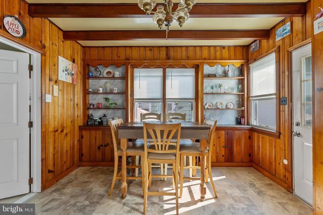 221 W 25TH AVE, Wildwood, NJ 08260