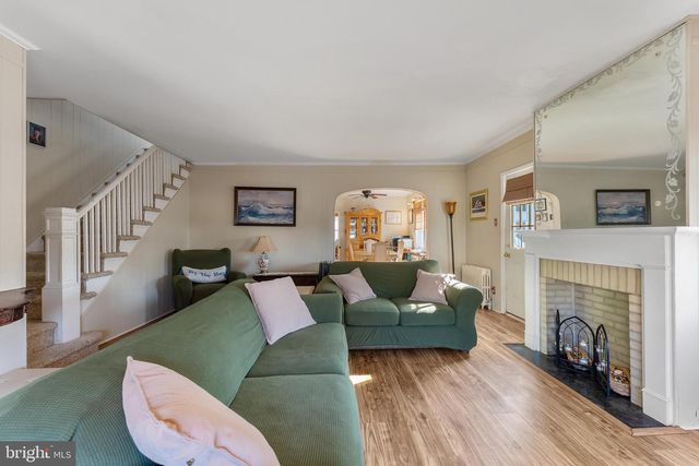 221 W 25TH AVE, Wildwood, NJ 08260