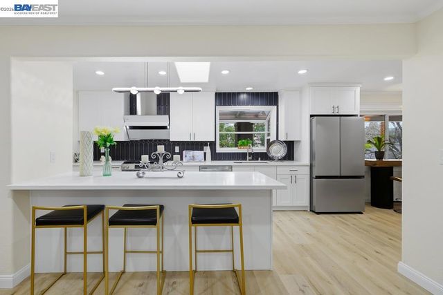 209 209 Gerry Ct, Walnut Creek, CA 94596