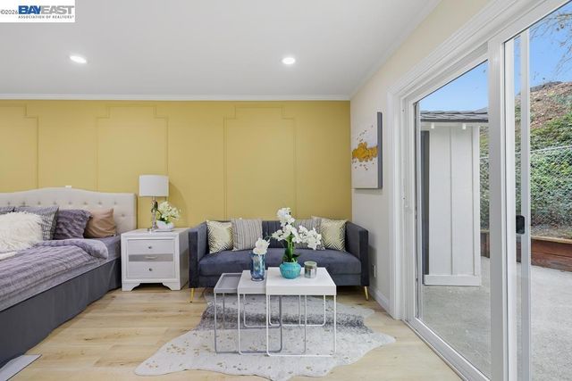 209 209 Gerry Ct, Walnut Creek, CA 94596