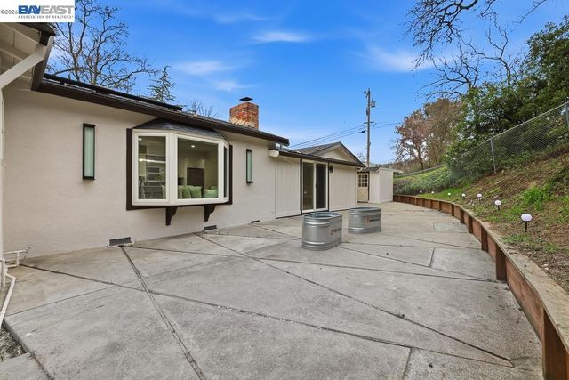 209 209 Gerry Ct, Walnut Creek, CA 94596