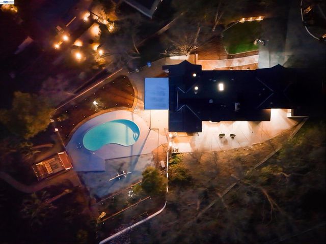 209 209 Gerry Ct, Walnut Creek, CA 94596