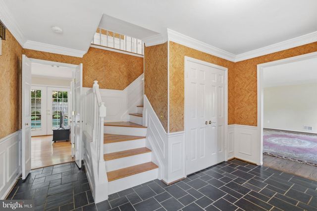 12740 LINCOLNSHIRE DR, Potomac, MD 20854