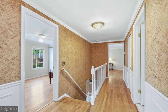 12740 LINCOLNSHIRE DR, Potomac, MD 20854