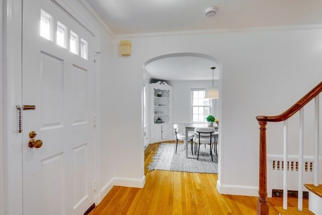 29 Parker Rd, Needham, MA 02494