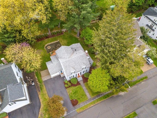 29 Parker Rd, Needham, MA 02494
